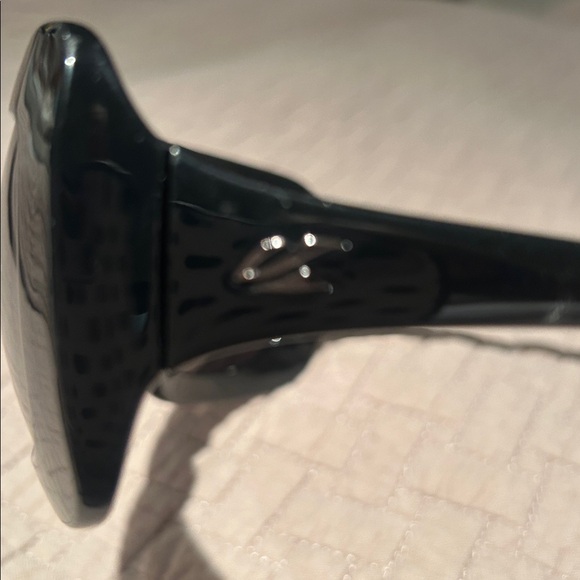 Kaenon Zaza Black Women's Sunglasses - Picture 3 of 6